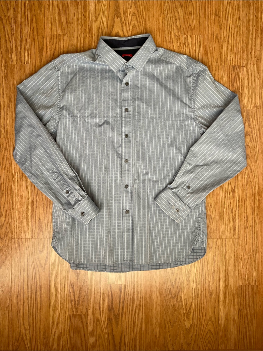 Kenneth Cole Men's Gray Box print Button-Up Shirt Aweartech size L